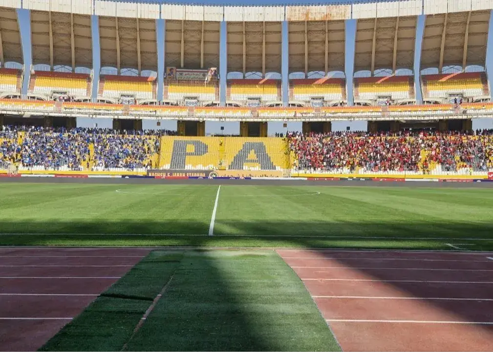 تغییر تاریخی تماشاگران استقلال و پرسپولیس! (عکس)