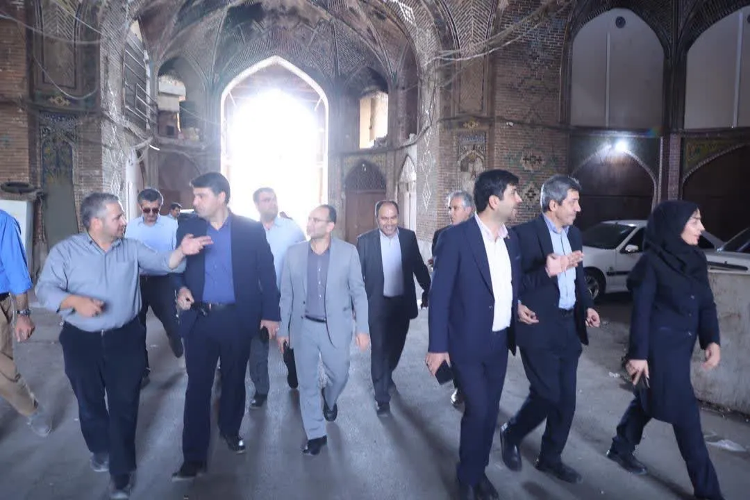 معاون استاندار قزوین از روند مرمت و بازآفرینی کاروانسراهای تاریخی شهر بازدید کرد