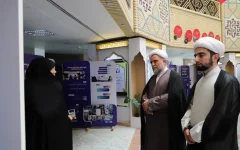 بازدید معاون تبلیغ حوزه علمیه قم از نمایشگاه «بانوی ایرانی، الگوی سوم»