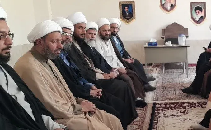 تأکید بر تقویت سرمایه علمی حوزه، بازگشت نخبگان حوزوی به فارس و توسعه آموزشهای تخصصی