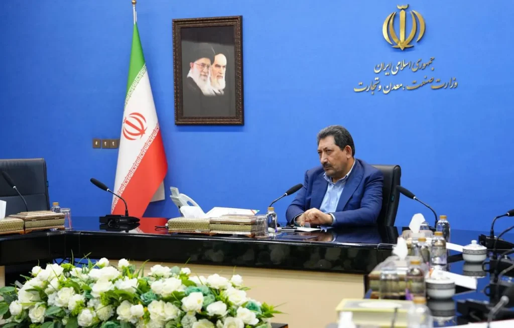 وزیر صمت: حفظ تولید نیازمند تقویت تاب‌آوری صنعت است