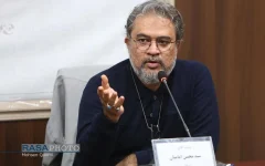 حوزه باید خود وارد عرصه تولید سینما شود