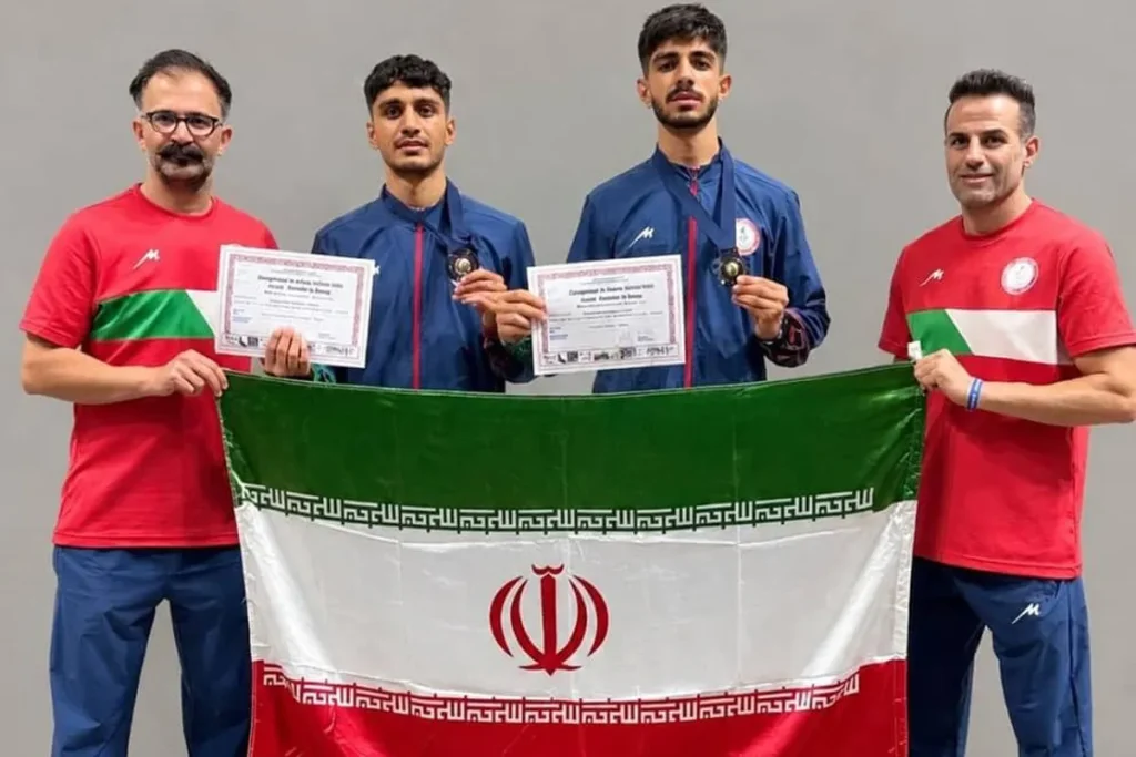 پرچمداری جوانان و عملکرد موفق داوران ساواته ایران در رینگ جهانی با ۲ مدال برنز
