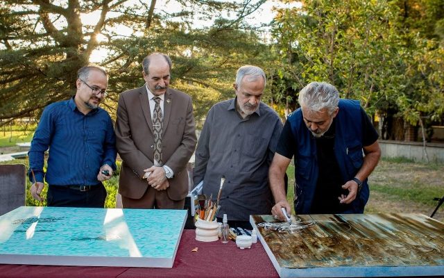 با حضور حسین محجوبی، بابک رضایی و جمعی از چهرههای هنری؛ «بر خط آواز»؛ اشعار شفیعی کدکنی با آواز محمدرضا شجریان بر بوم نقاشی نقش بستند