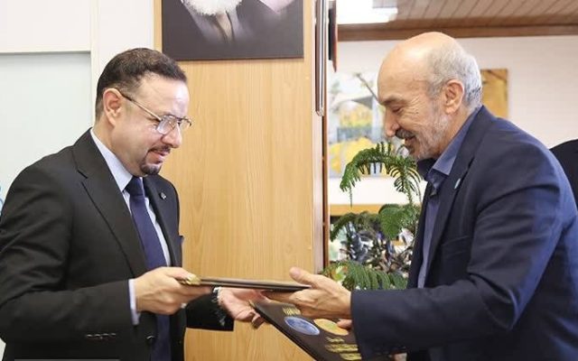 ادامه همکاری های علمی دانشگاه های تهران و مستنصریه بغداد