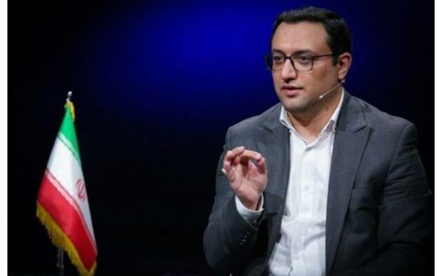 پیش بینی مشاور قالیباف از درگیری احتمالی آینده میان ایران و آمریکا/ ورود هواپیماهای آمریکایی به آسمان ایران صحت دارد؟