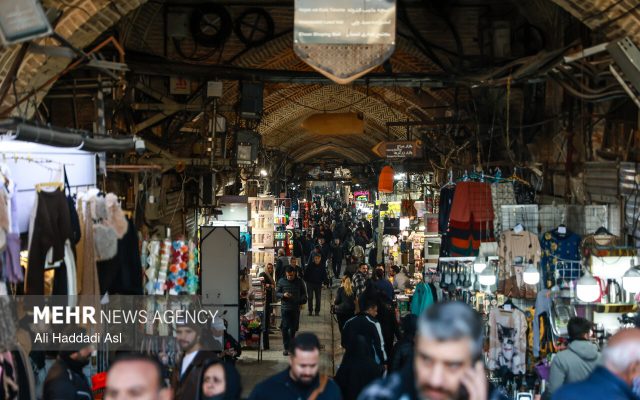 بازار سنتی در برابر چک دیجیتال؛ اعتماد کاغذی‌ها از بین نرفته است