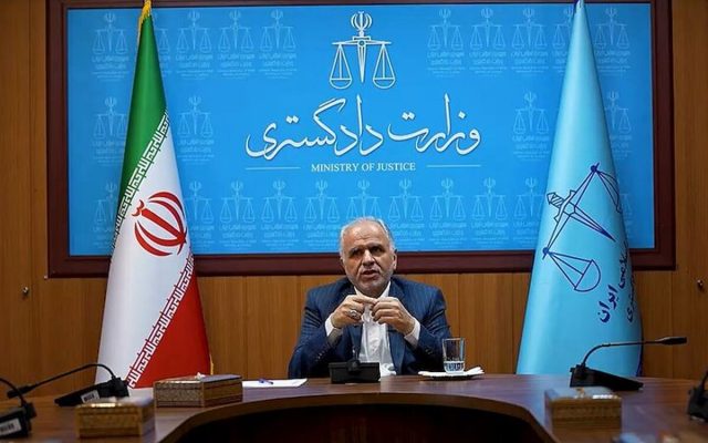 اختلافات دولت و قوه قضائیه بهجای رسانهای شدن، در کارگروه مشترک حل میشوند