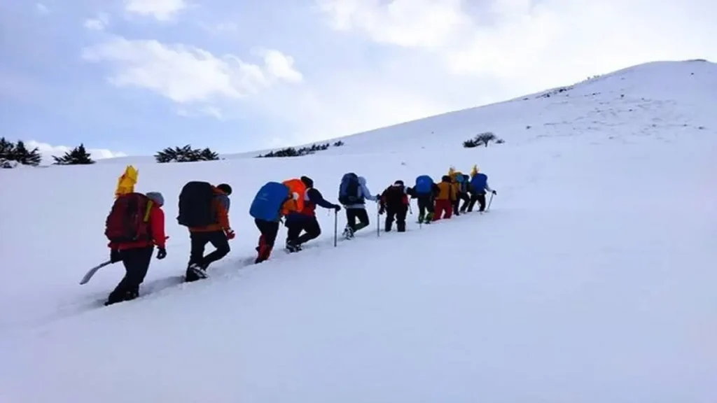 هشدار به کوهنوردان / وزش باد شدید و رگبار در کوهستانهای کشور