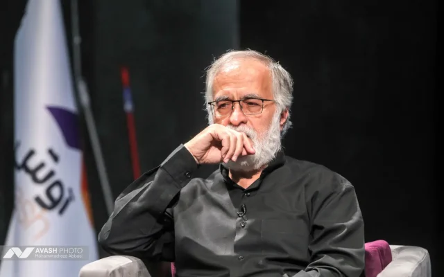 اگر روحانی و خاتمی بگویند مذاکره، کفر مطلق می‌شود اما دیگران بگویند بسیار خوب است!