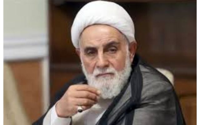 خاطرات ناطق نوری از حاشیه‌های سفر به کوبا/ دختران جوان آمدند و دسته‌جمعی رقص و پایکوبی کردند. مانده بودیم چه کار کنیم