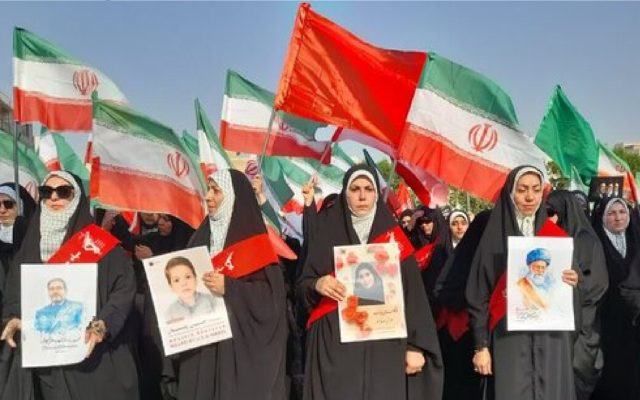 استاندار خوزستان از حضور ۱۰۰ هزار نفری «جان‌فدایان» تقدیر کرد