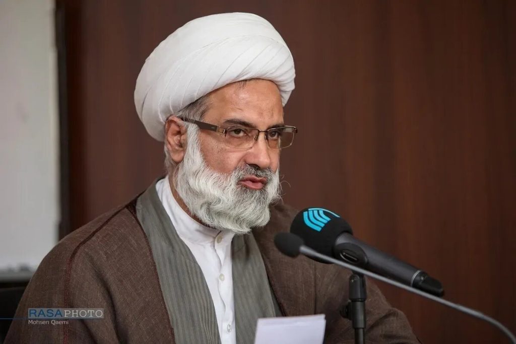 انتقاد تند رئیس مجمع عمومی جامعه مدرسین حوزه علمیه قم از حسن روحانی؛ ۲۰ سال مملکت و ملت را گرفتار برجام کردند/ جریان سازشگر به دامن ولایت فقیه بازگردد