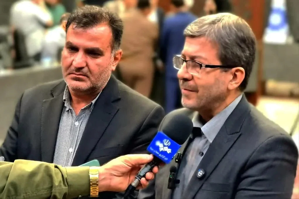 استاندار اصفهان: رفع موانع تولید و جلوگیری از تعطیلی واحدهای صنعتی با پیگیری مستمر دنبال میشود
