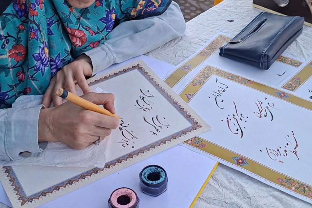 دوسالانه خوشنویسی رضوی فرصتی برای دیده‌شدن هنرمندان سراسر کشور است