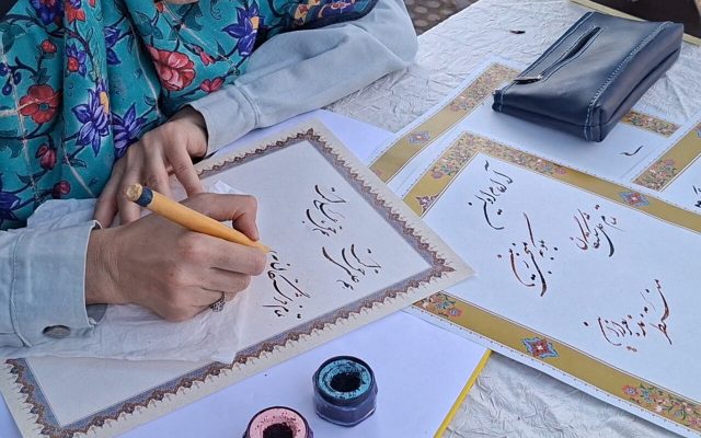 دوسالانه خوشنویسی رضوی فرصتی برای دیدهشدن هنرمندان سراسر کشور است