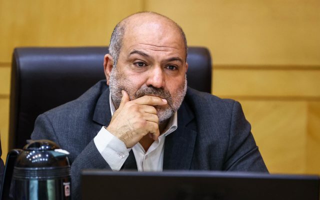 جمع آوری فلرها ،نماد عینی بهره‌وری از ثروت‌های ملی است
