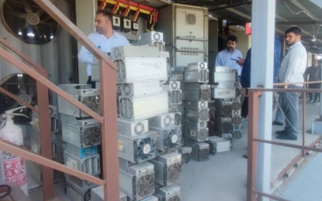 ۱۰۶ دستگاه ماینر غیرمجاز در بابل کشف شد