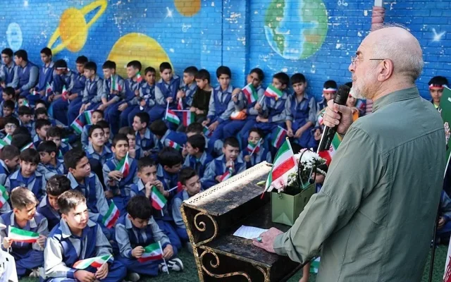 قالیباف: نسل دهه هشتاد و نود آینده ایران را تضمین می‌کند