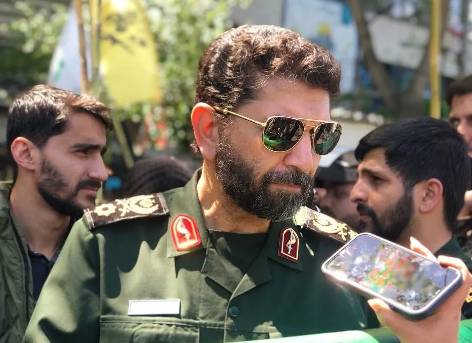 سردار حسنزاده: مردم با هر گام خود هیمنه دشمن را له میکنند