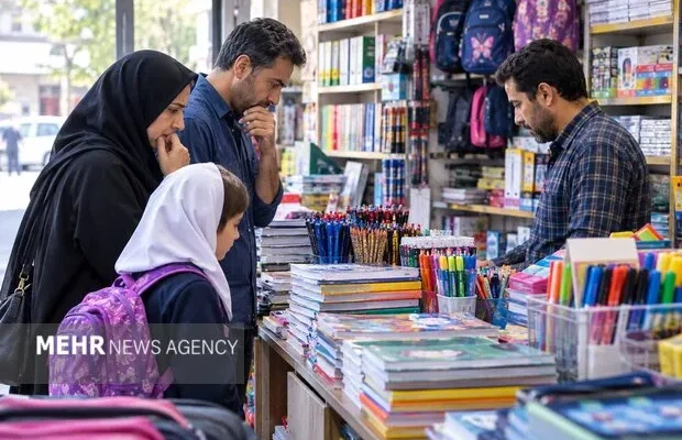 وقتی خرید مدرسه از توان خانوادهها جلو میزند؛نوشت افزار زیرسایه گرانی