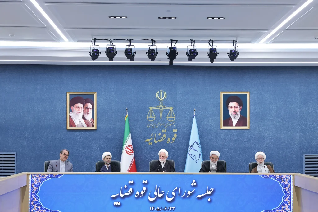 رئیس قوه قضاییه: طرح سوالات بسیار مهم در مورد برخی شرکتهای زیانده دولتی/ تکلیف این شرکتها را روشن کنید
