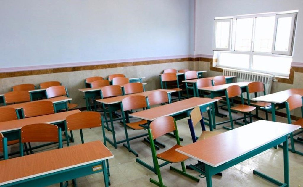 ممنوعیت قطع برق مدارس خوزستان به دلیل بدهی