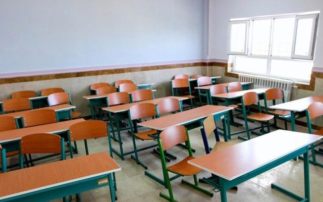 ممنوعیت قطع برق مدارس خوزستان به دلیل بدهی