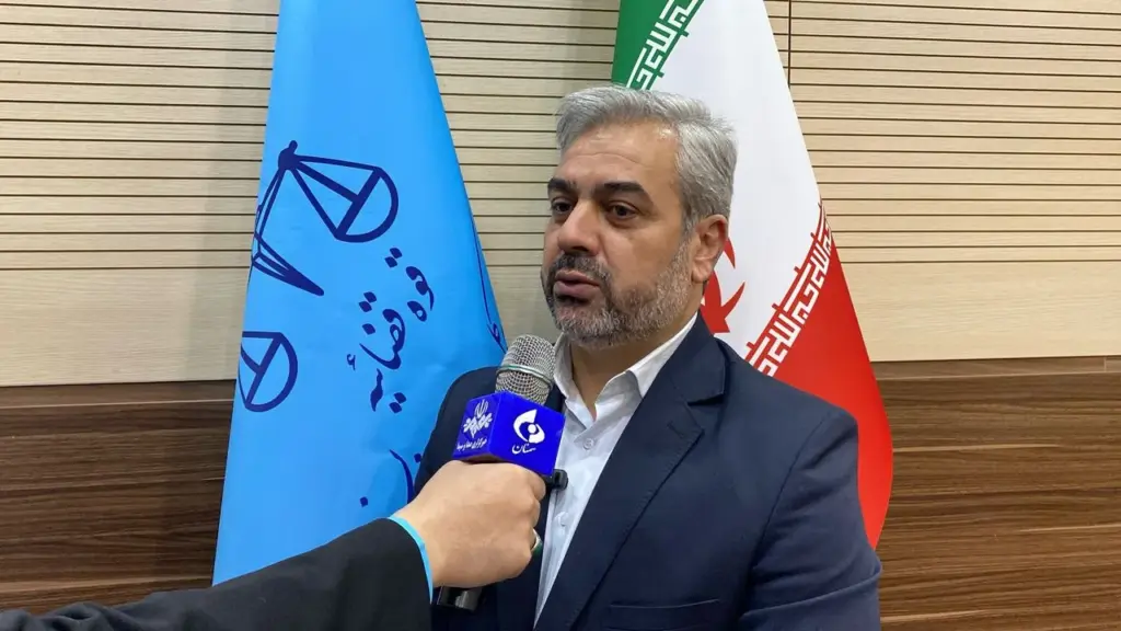 هشدار دادستان سمنان درباره ایمنی سرویس مدارس و دانشگاه‌ها؛ بی‌توجهی به الزامات می‌تواند مسئولیت کیفری داشته باشد