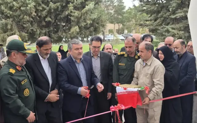 بهره‌برداری از یادمان شهید گمنام در شهرک اداری بعثت اردبیل/ تأکید فرماندار بر ترویج فرهنگ مقاومت
