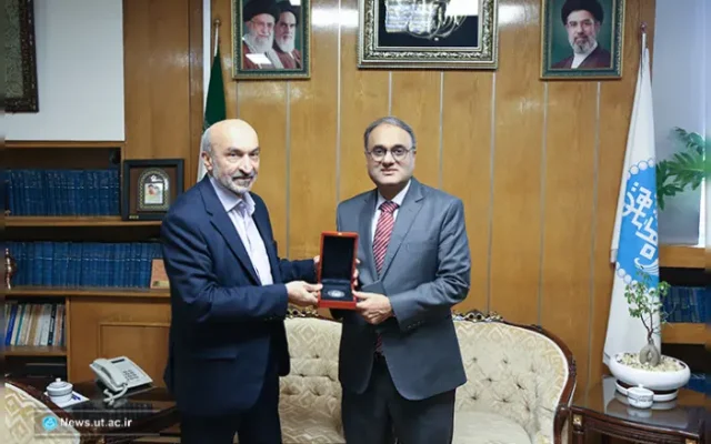 هدف توسعه همکاری‌های اعضای هیأت علمی و دانشجویی ایران و پاکستان