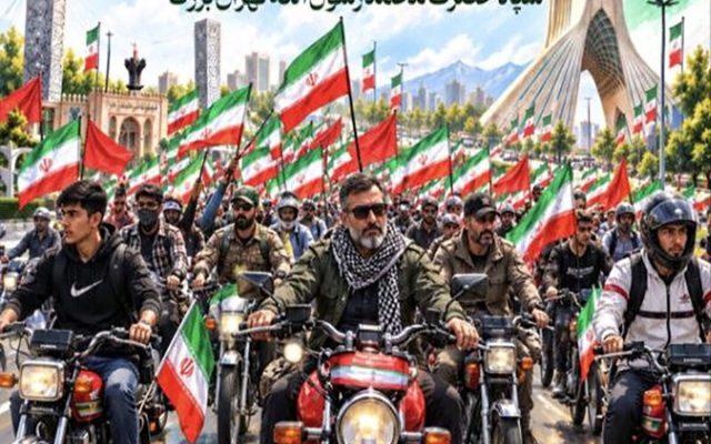 رزمایش بزرگ ۴۰ هزار موتورسوار در تهران آغاز شد