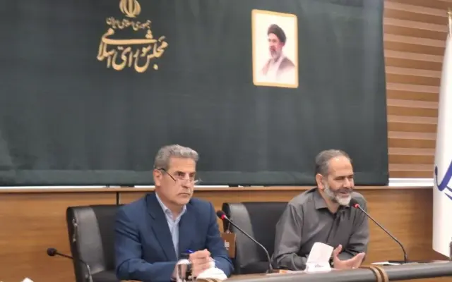 ظرفیت مرزهای زمینی کشور می‌تواند امکان تداوم ارتباط تجاری و تأمین کالاهای اساسی را فراهم کند