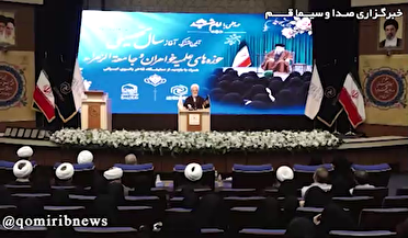 بانوان طلبه حافظ معارف دینی و اسلامی در تربیت نسل آینده باشند