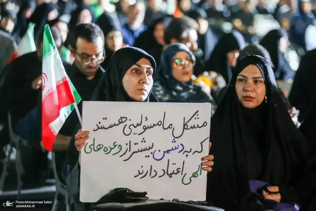 روزنامه نزدیک به قالیباف علیه مصاف، شریان و پایداری؛ خیابان جای تسویهحساب سیاسی نیست