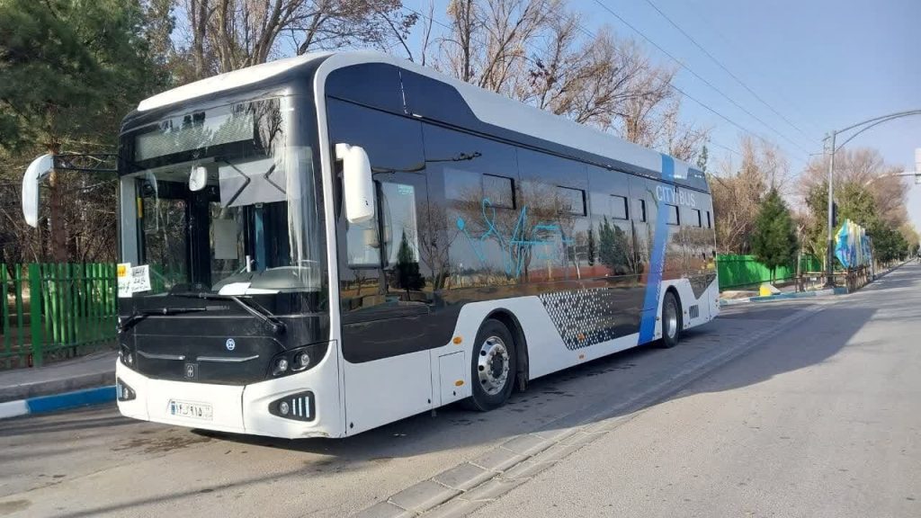 افزودن ۱۷۵۰ خودروی برقی«آیون»به تاکسیرانی تهران