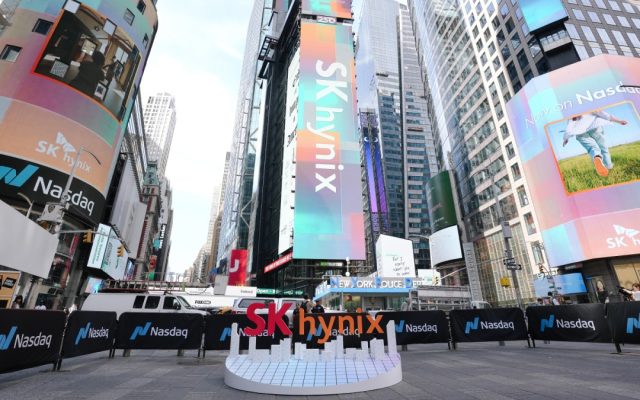 SK Hynix reportedly in talks with Intel to build memory chips in US