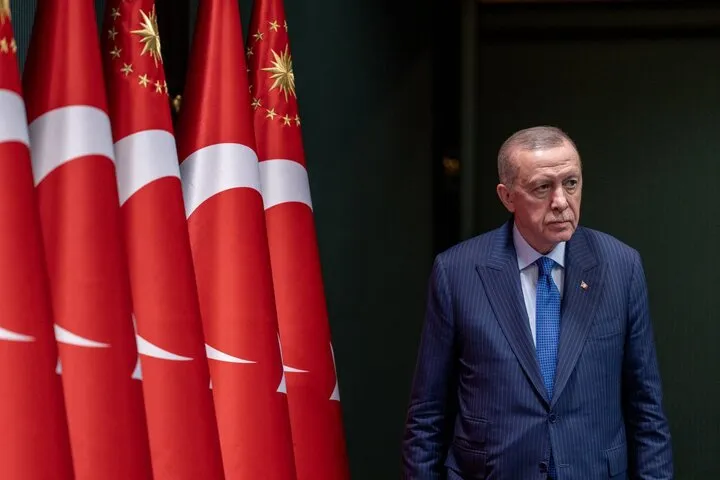 مشاور ارشد رئیس جمهور ترکیه: اردوغان برای «آخرین بار» در انتخابات ۲۰۲۸ ترکیه نامزد خواهد شد