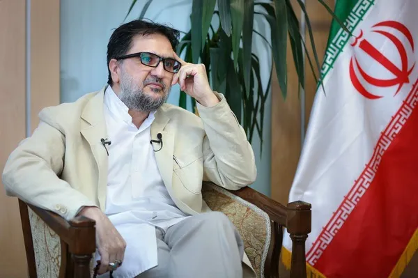 اصرار بر مذاکره برای بازگرداندن آمریکا به ایران بود/ کودتا همچنان جریان دارد