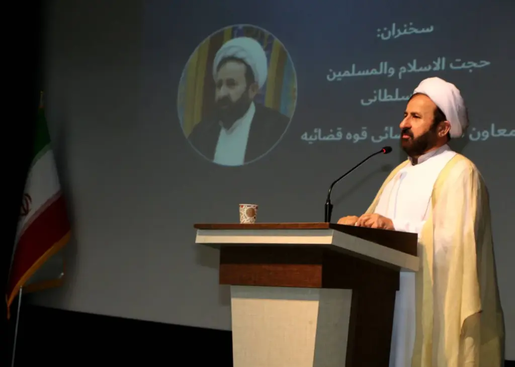 آیین تقدیر از قضات و کارکنان نمونه دادگستری استان آذربایجان شرقی، سازمان‌های تابعه و پیشکسوتان بازنشسته برگزار شد