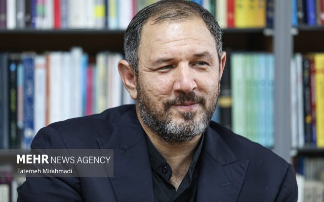 حاجیبگلو: هرمزگان در خط مقدم جنگ اقتصادی قرار دارد