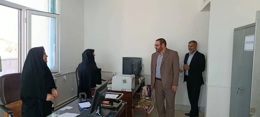 رئیس کل دادگستری زنجان از حوزههای قضایی افشار و بزینه رود بازدید کرد