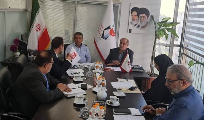 نشست دفتر مطالعات و پژوهشهای بنیاد شهید و امور ایثارگران با مشاور رئیس بنیاد برگزار شد