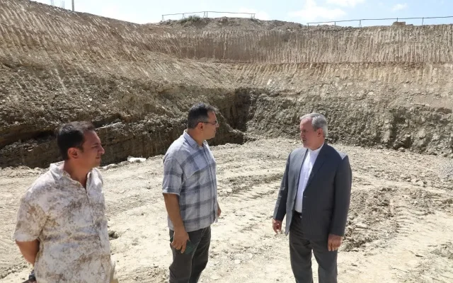 بازدید رئیس کل دادگستری آذربایجان غربی از مراحل احداث پروژه ۱۷ هزار متر مربعی مجتمع قضایی ارومیه/ تاکید بر تسریع در روند اجرایی پروژه