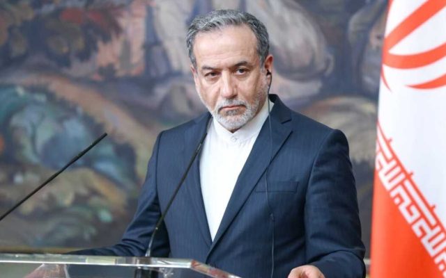 عراقچی: در زمان مناسب میزان واقعی تلفات نیروهای آمریکایی را افشا می‌کنیم