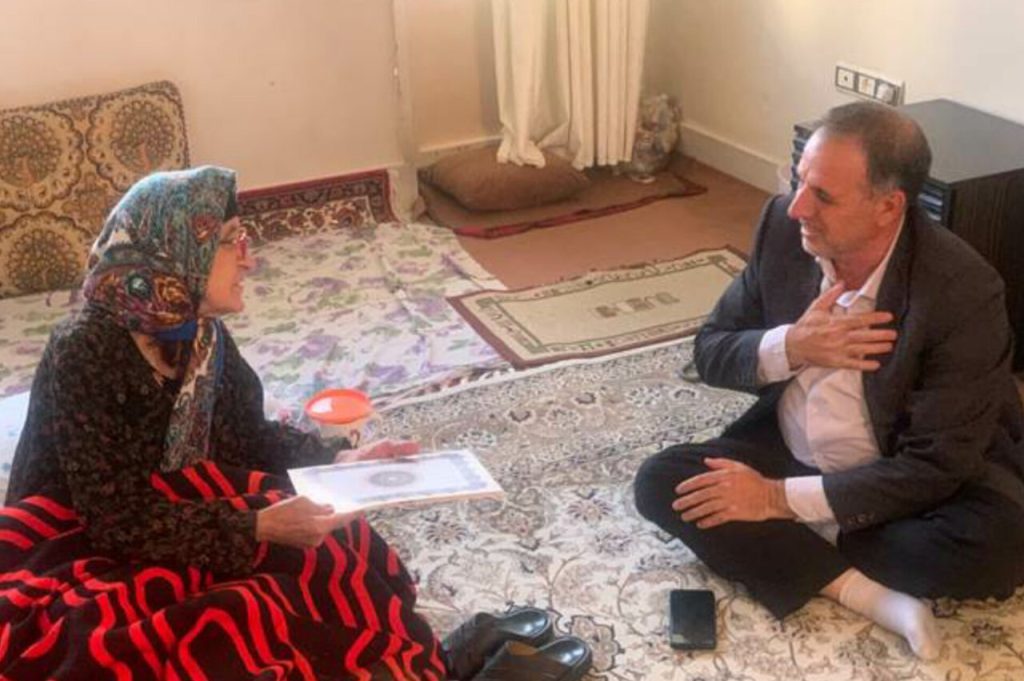 شهیدی: خدمترسانی به خانواده شهدا و ایثارگران باید مستمر باشد