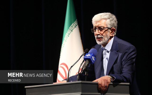 حدادعادل: تأثیر مثبت معدل به «مرگ مدرسه» منجر می‌شود