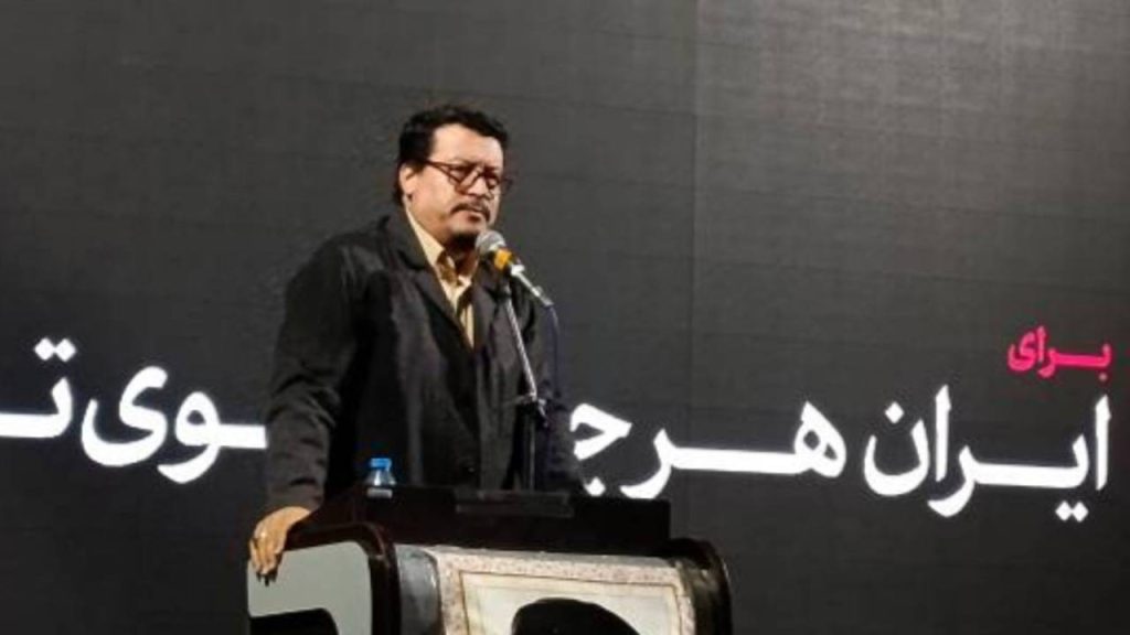 دشمن بیش از هر زمان دیگری به دنبال اختلاف‌افکنی است