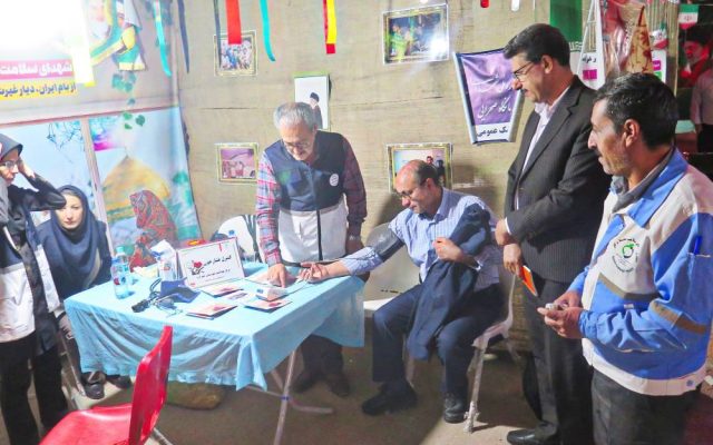 ارائه بیش از ۹۰۰ خدمت رایگان پزشکی و تخصصی همزمان با برگزاری کنگره ملی شهدا + عکس و فیلم