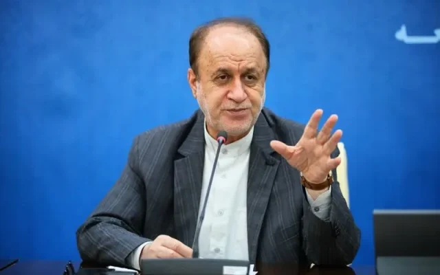حاجی بابایی: تکمیل طرح‌های آبرسانی و هوشمندسازی شبکه آب همدان شتاب گیرد
